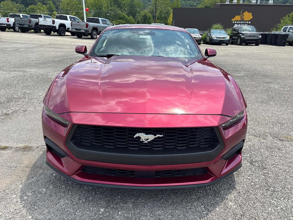 2025 Ford Mustang EcoBoost - Photo 7