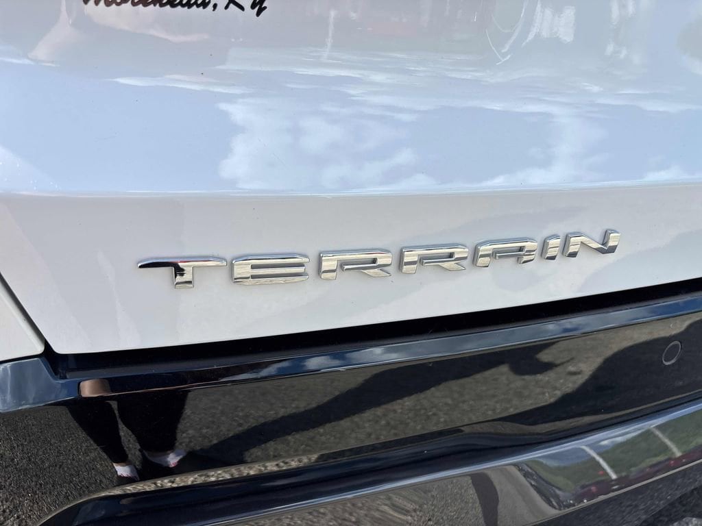 2026 GMC Terrain AT4 - Photo 35