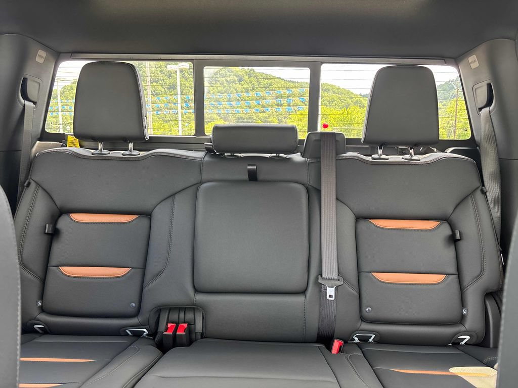 2026 GMC Sierra 1500 AT4 - Photo 20