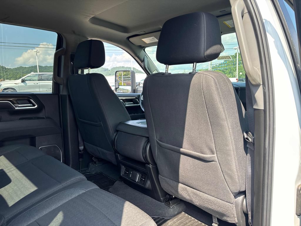2025 Chevrolet Silverado 2500HD LT - Photo 26
