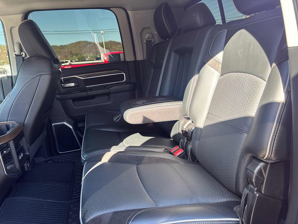 2024 RAM Ram 3500 Pickup Laramie - Photo 23