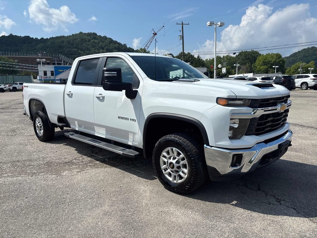 2025 Chevrolet Silverado 2500HD LT - Photo 7