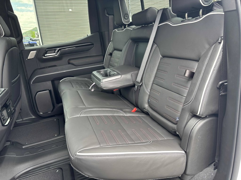 2026 GMC Sierra 1500 AT4X - Photo 23