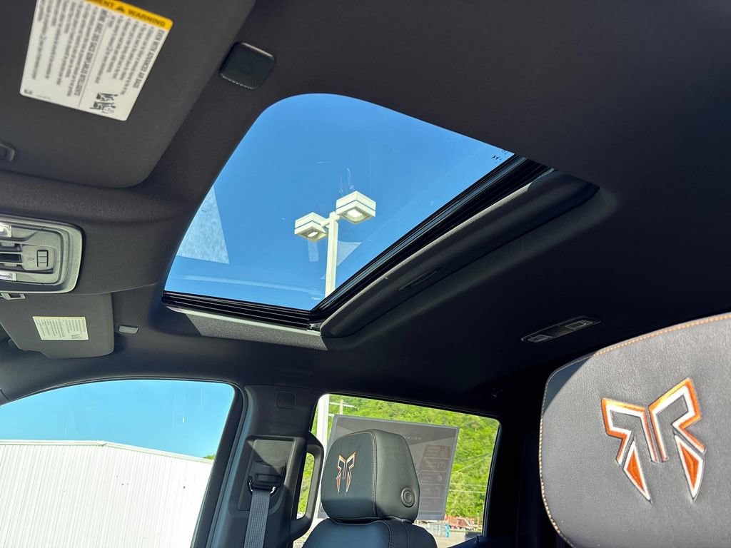 2026 GMC Sierra 1500 AT4 - Photo 14