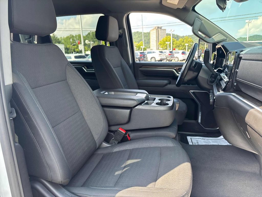 2025 Chevrolet Silverado 2500HD LT - Photo 27