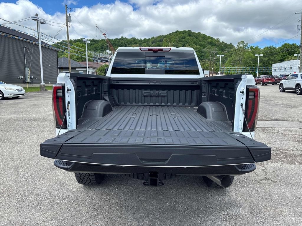 2026 GMC Sierra 2500HD AT4X - Photo 28