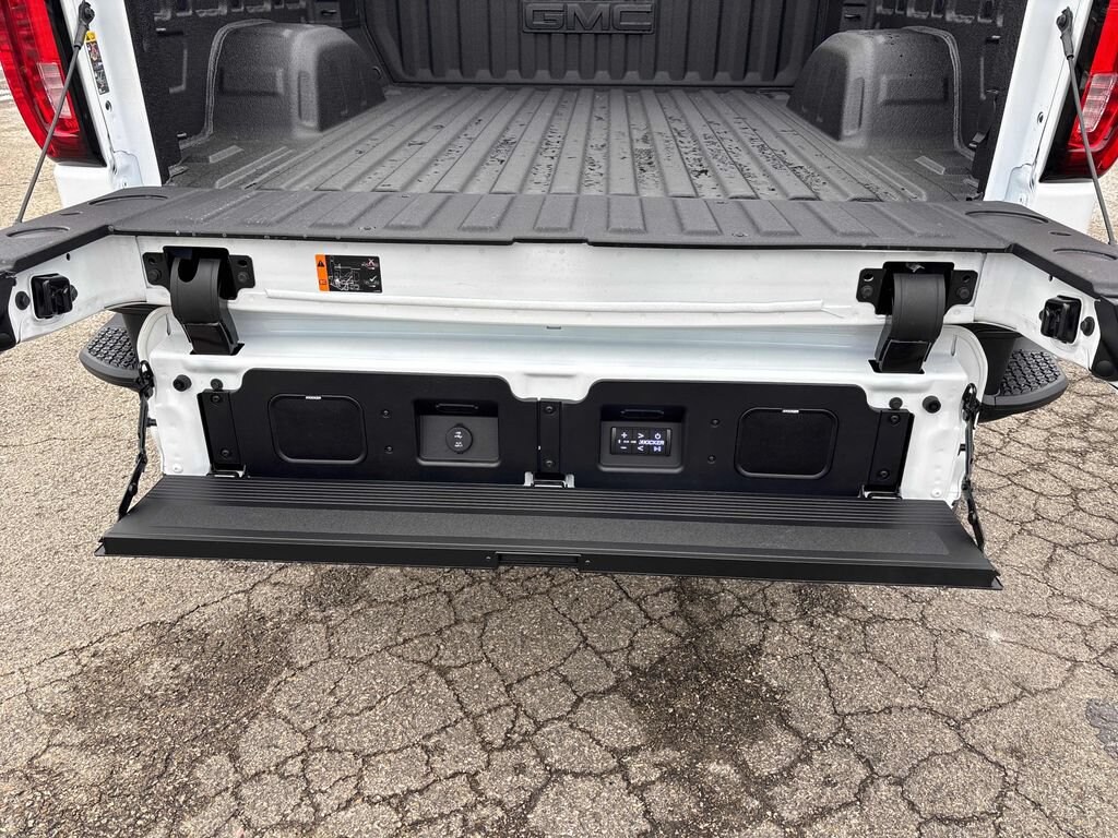 2026 GMC Sierra 1500 AT4X - Photo 75