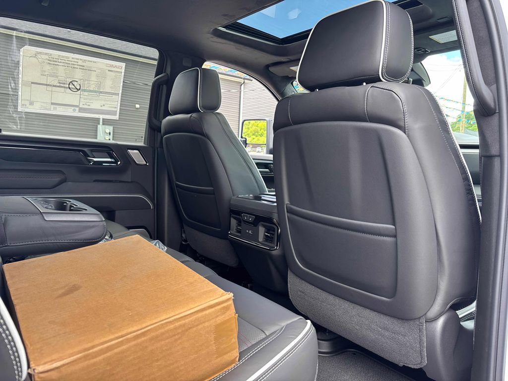 2026 GMC Sierra 2500HD AT4X - Photo 32
