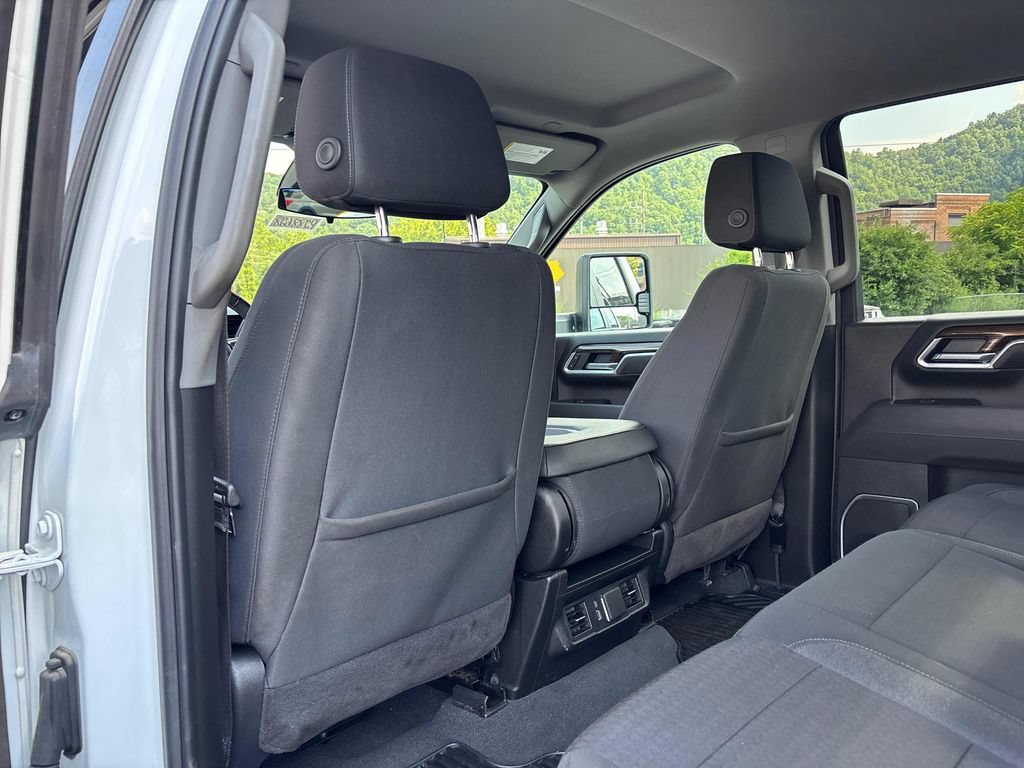 2025 Chevrolet Silverado 2500HD LT - Photo 22