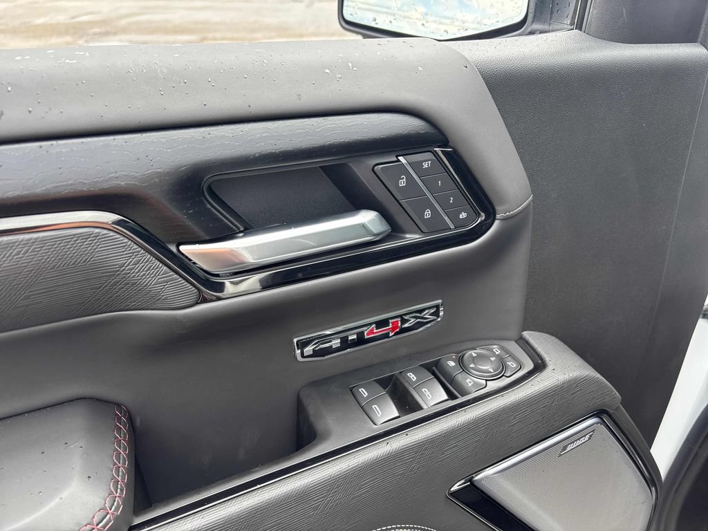 2026 GMC Sierra 1500 AT4X - Photo 10