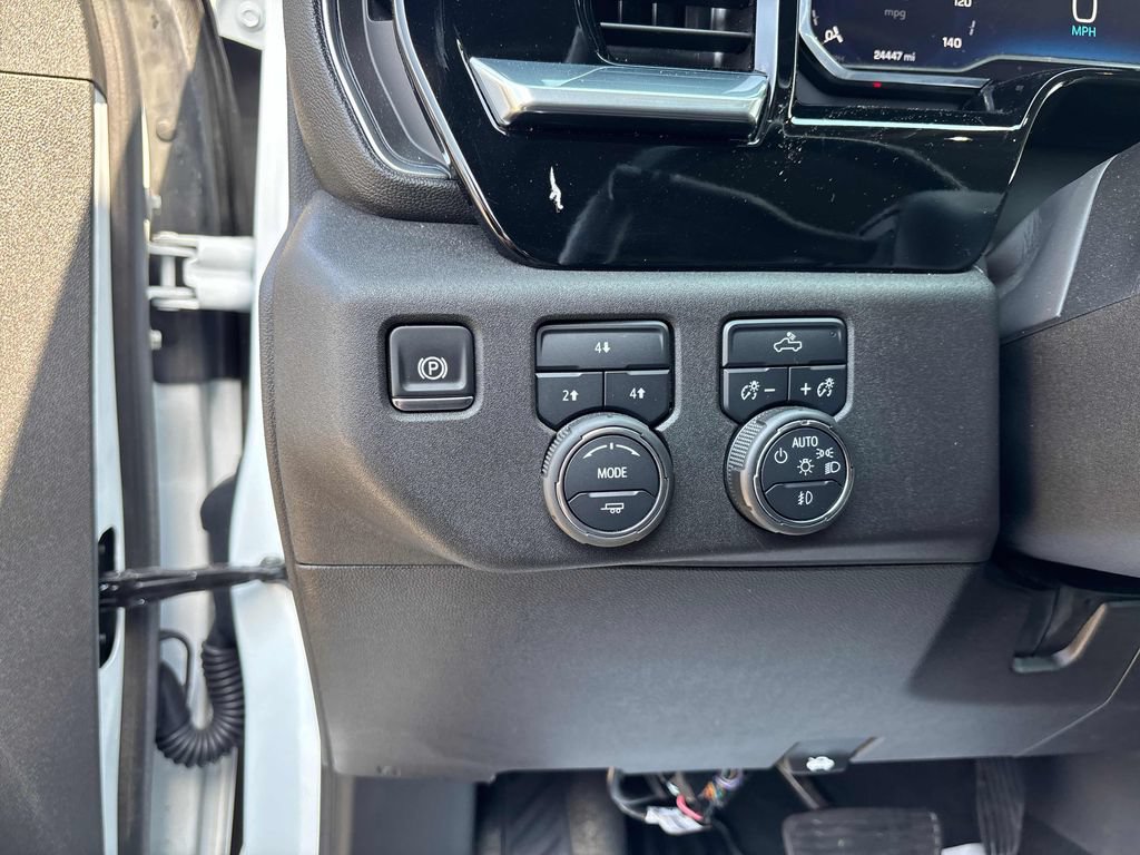 2025 Chevrolet Silverado 2500HD LT - Photo 12