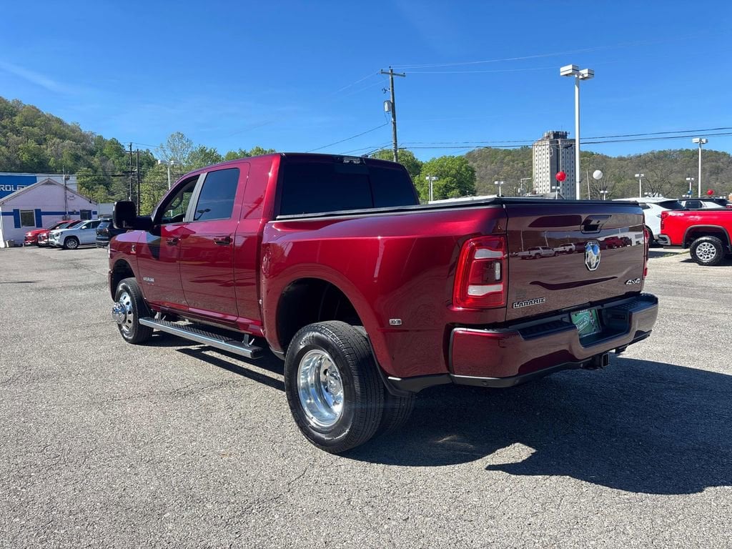 2024 RAM Ram 3500 Pickup Laramie - Photo 3