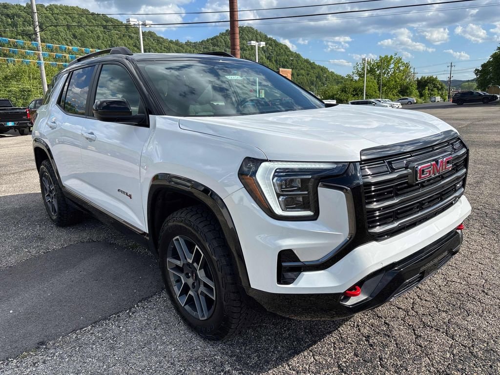 2026 GMC Terrain AT4 - Photo 7