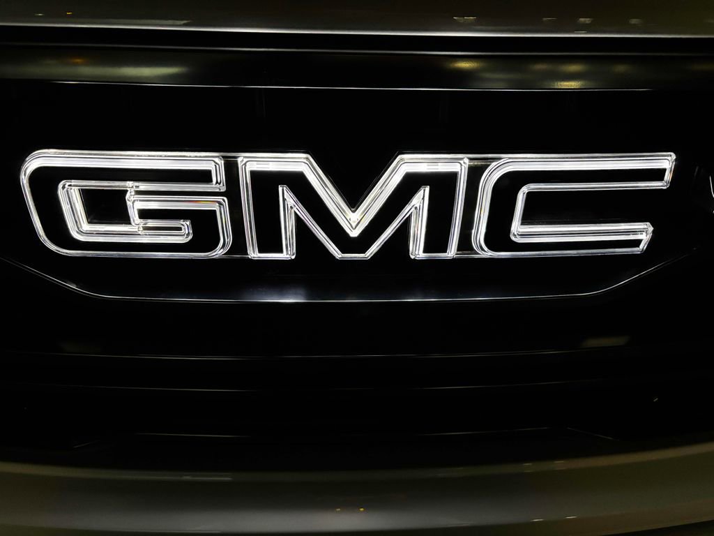2026 GMC Sierra 1500 AT4 - Photo 57