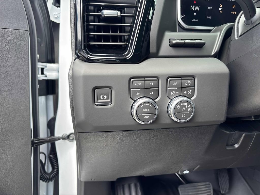 2026 GMC Sierra 2500HD AT4X - Photo 14