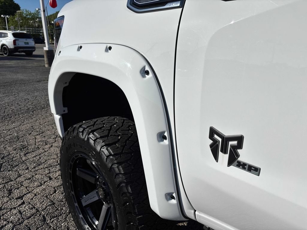 2026 GMC Sierra 1500 AT4 - Photo 40