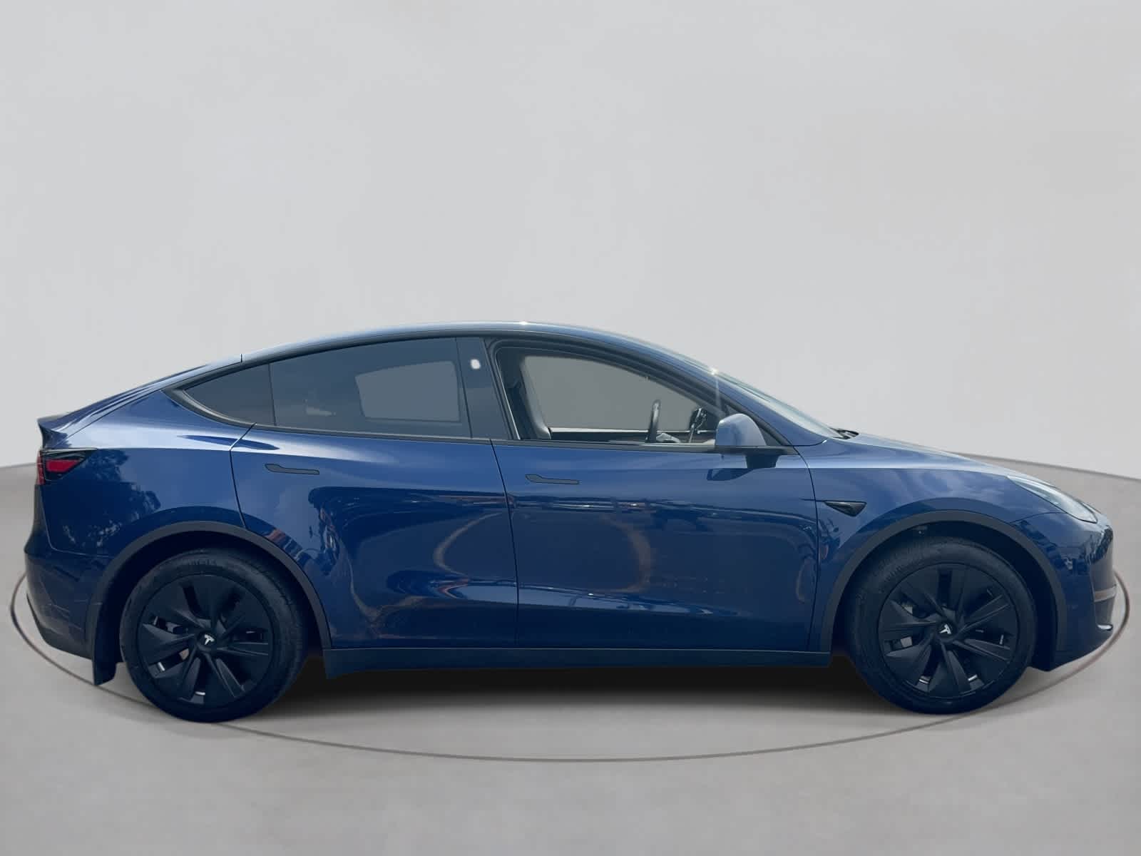 2023 Tesla Model Y photo 3