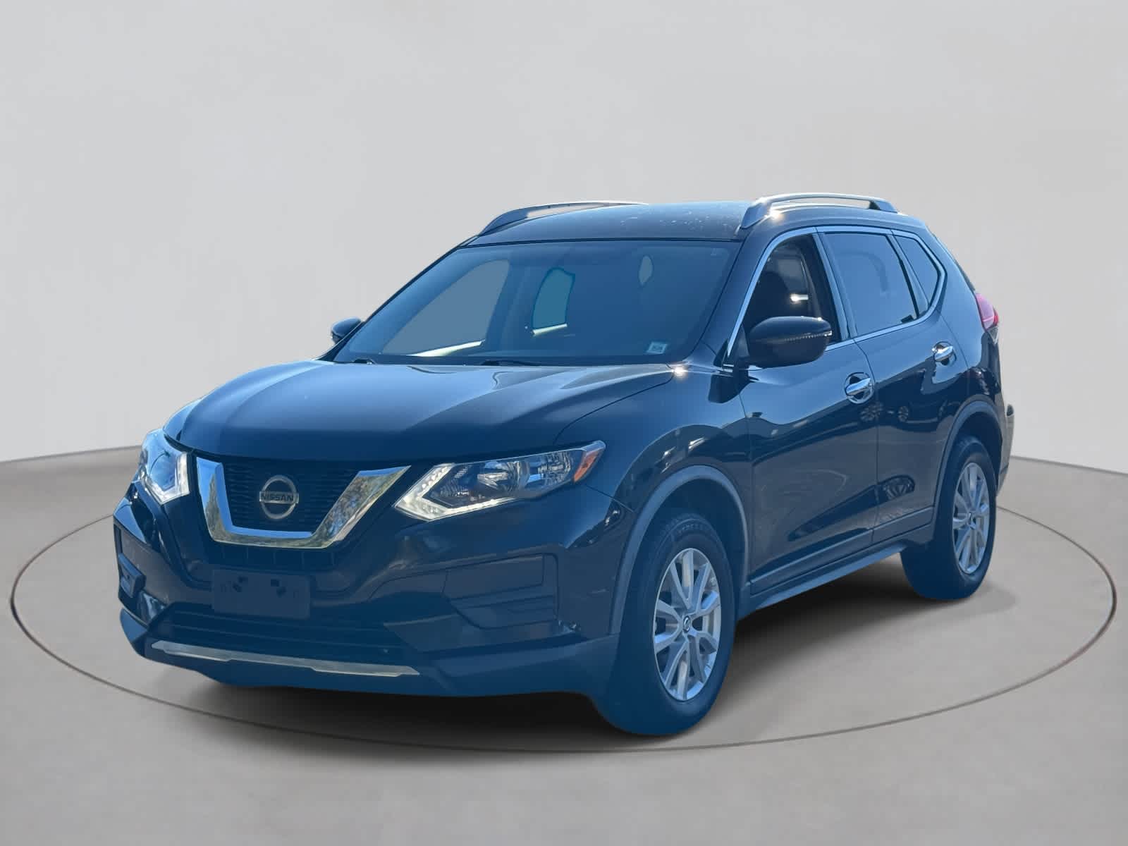 Used 2018 Nissan Rogue SV with VIN JN8AT2MV2JW340864 for sale in Riverhead, NY