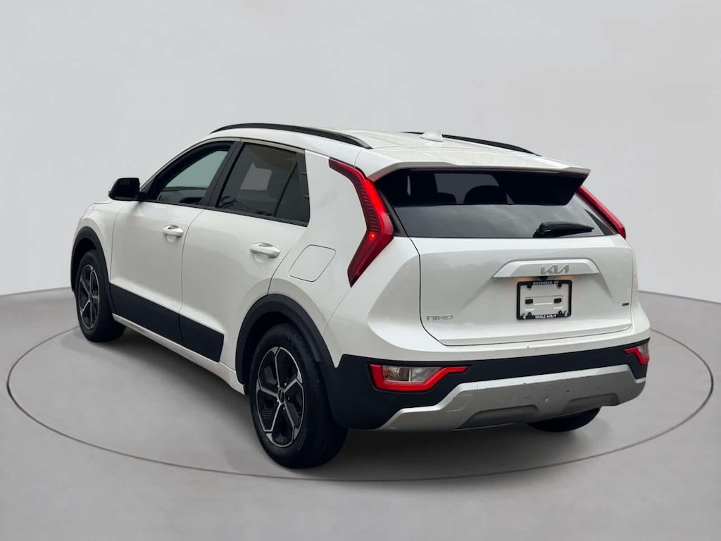 Certified 2023 Kia Niro LX SUV