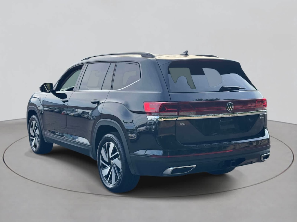 Used 2026 Volkswagen Atlas SE w/Technology SUV