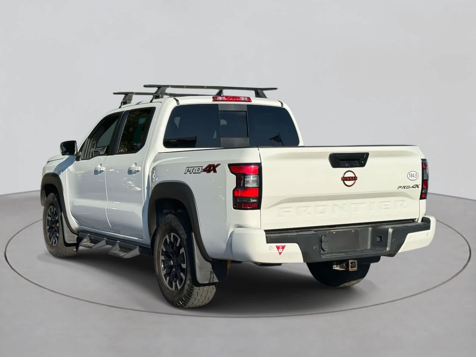 2023 Nissan Frontier PRO-4X photo 3