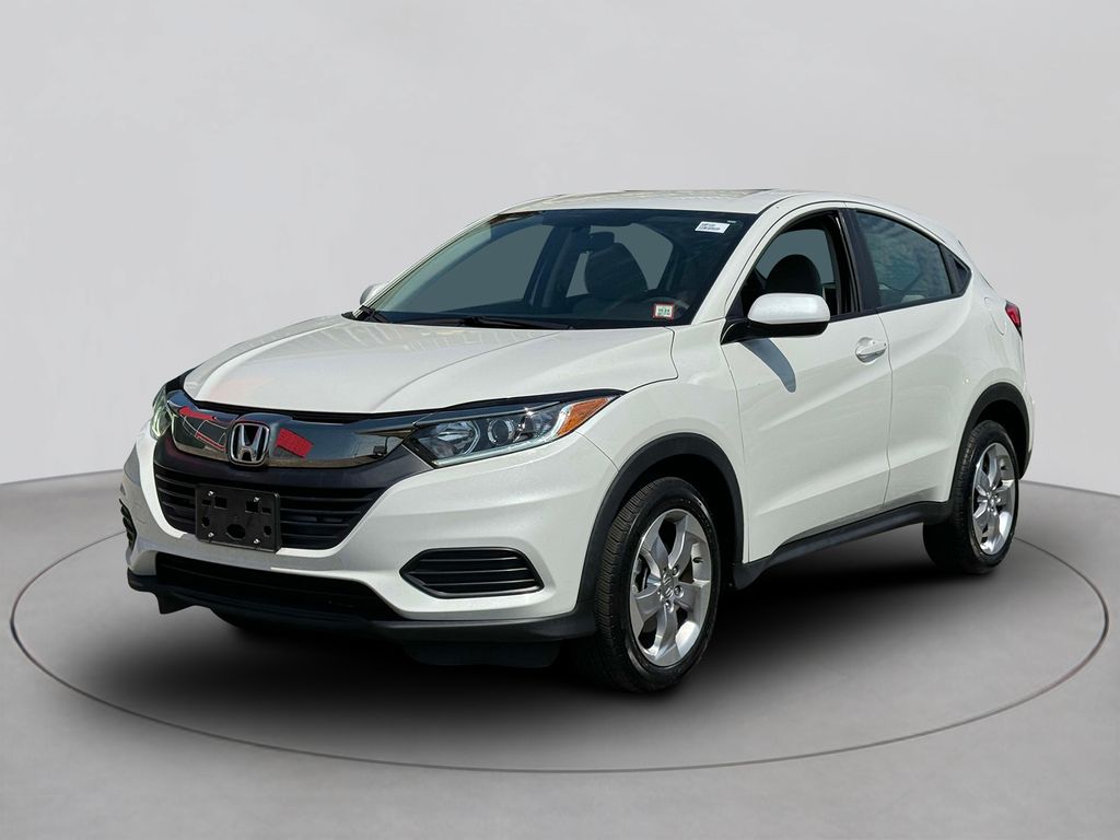 Used 2022 Honda HR-V LX with VIN 3CZRU6H30NM714304 for sale in Riverhead, NY