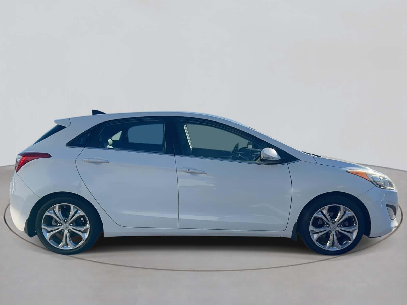 2013 Hyundai Elantra GT Base photo 3