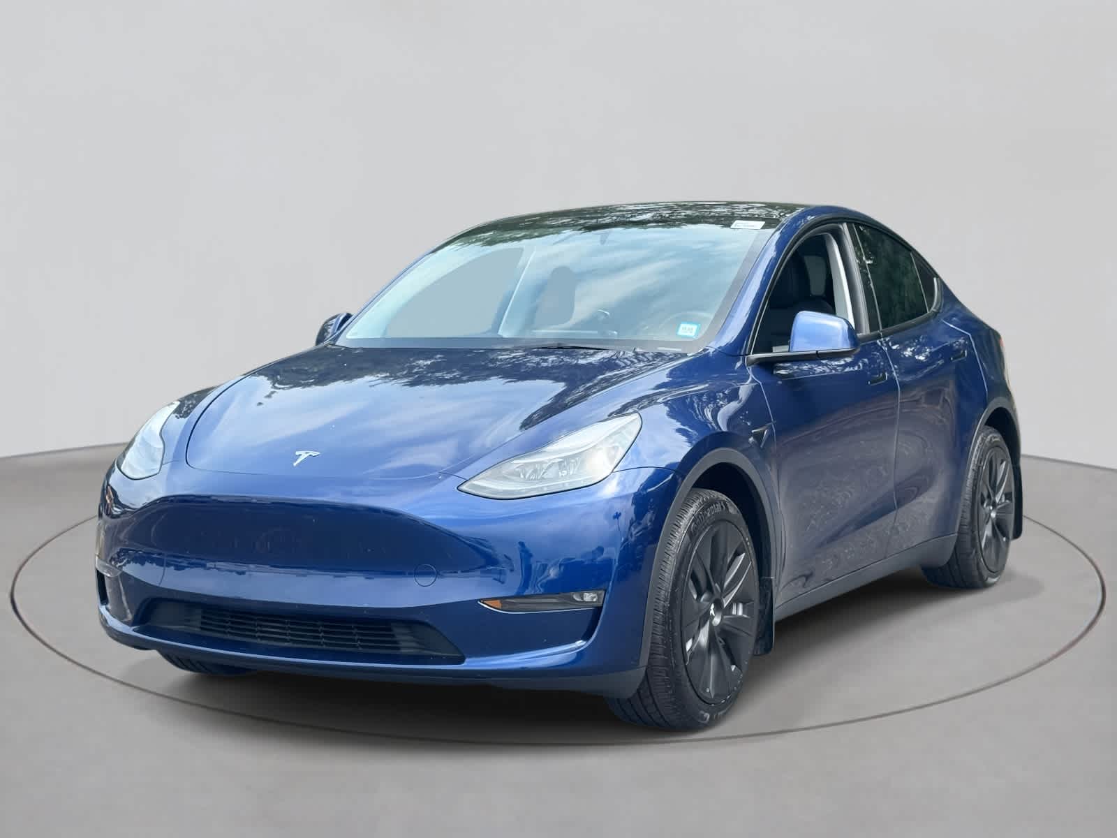 2023 Tesla Model Y photo 2