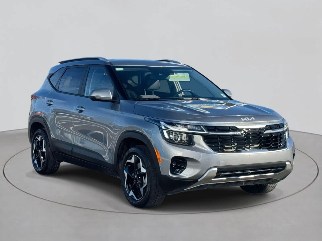 Used 2025 Kia Seltos S SUV