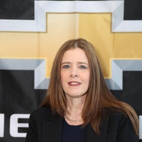 Staff member Denise Ferraro from ID_b833bf4dd7c6