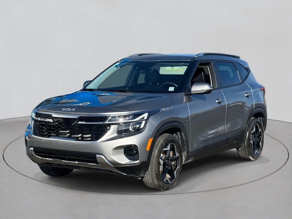 Used 2025 Kia Seltos S SUV