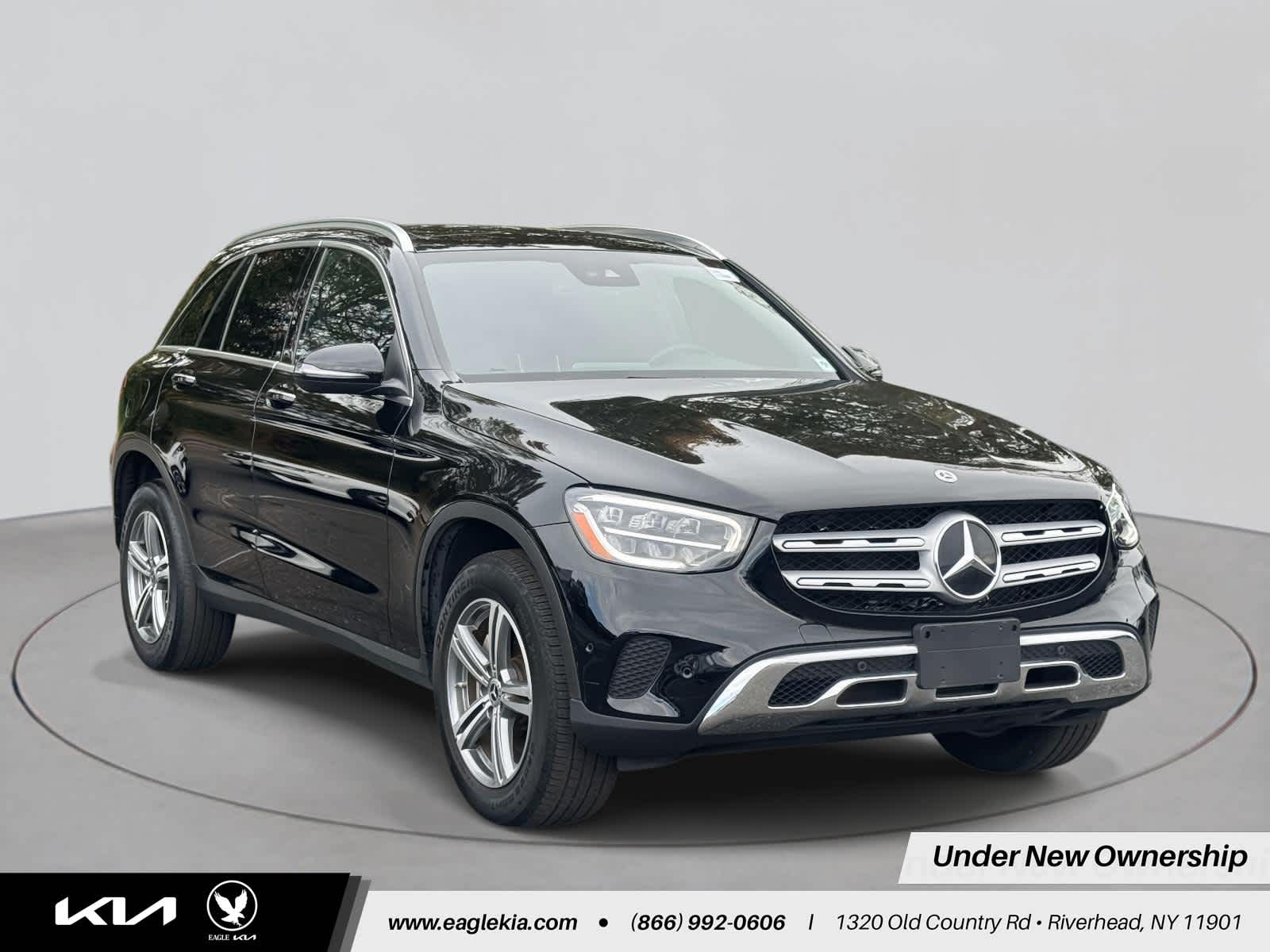 2022 Mercedes-Benz GLC GLC300's photo