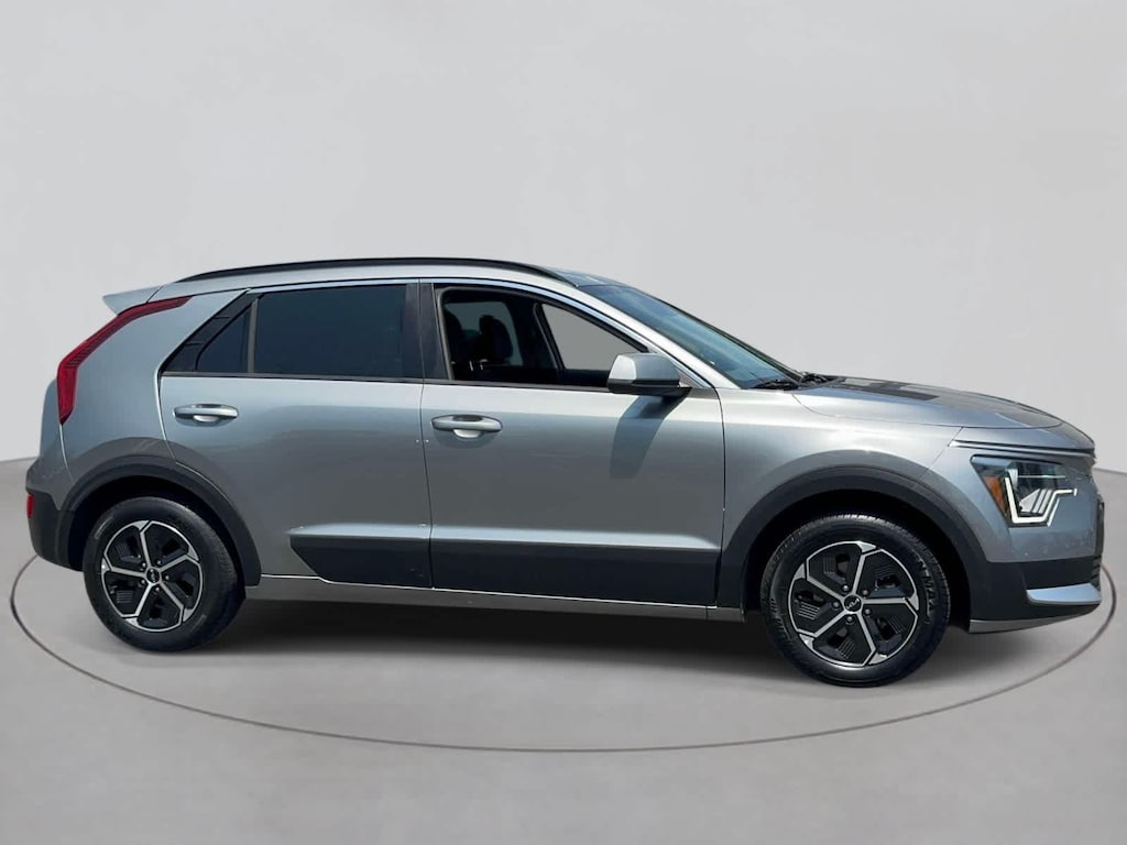 Certified 2023 Kia Niro LX SUV