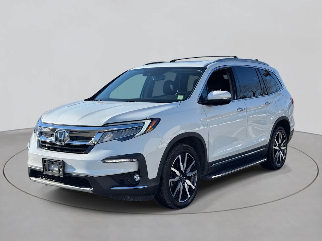 Used 2022 Honda Pilot Touring 8 Passenger SUV