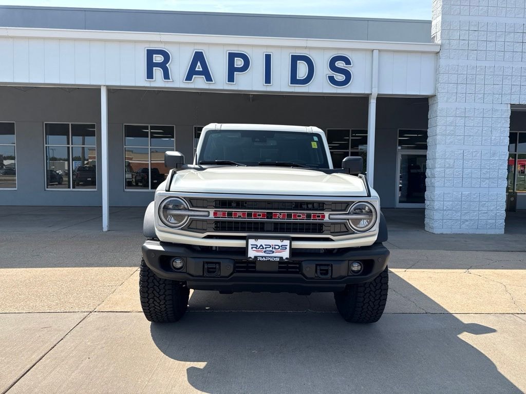 New 2026 Ford Bronco Outer Banks SUV