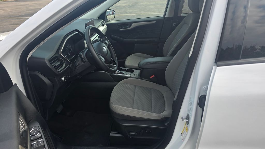 2022 Ford Escape SE - Photo 14