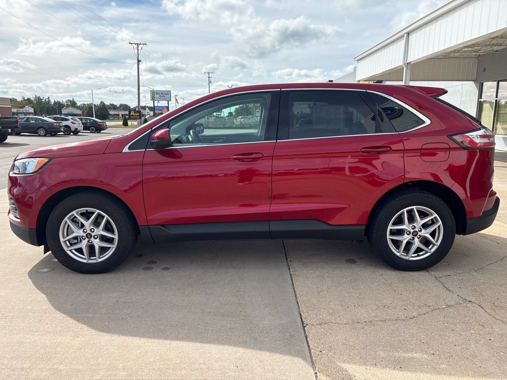 Used 2023 Ford Edge SEL SUV