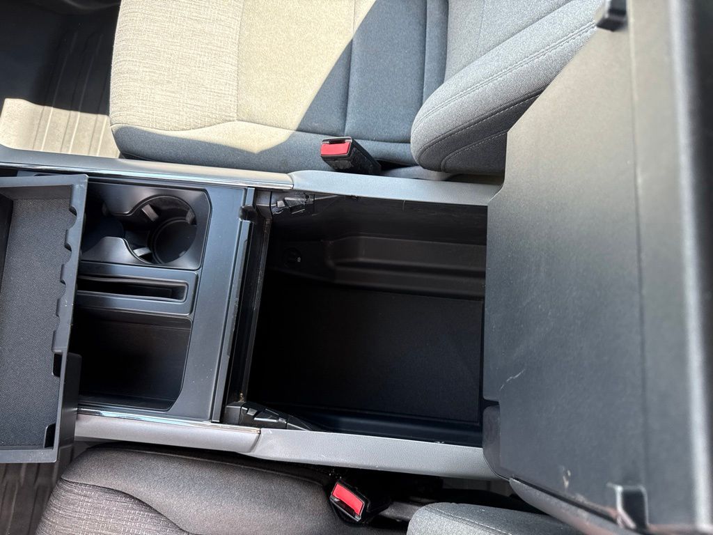 2021 Ford F-150 XLT - Photo 25