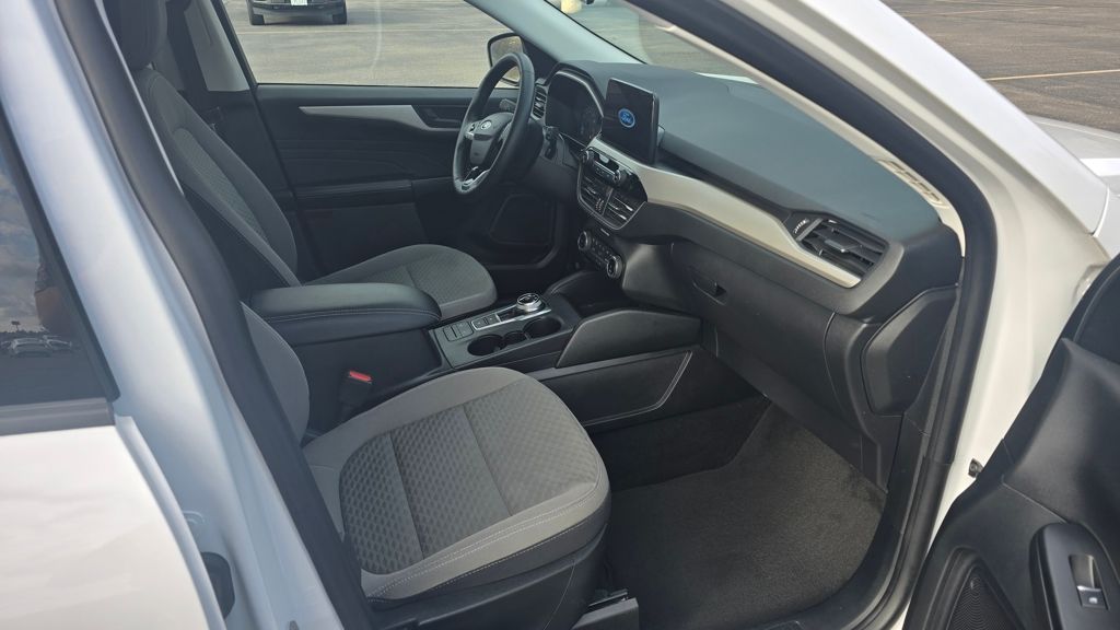 2022 Ford Escape SE - Photo 18