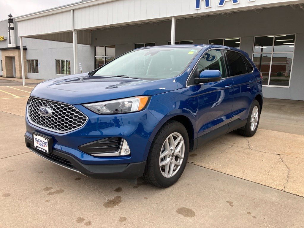 Used 2024 Ford Edge SEL SUV
