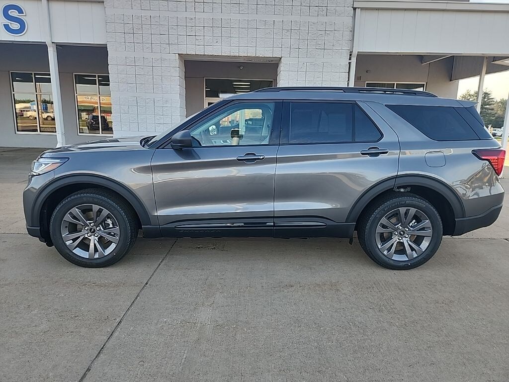 New 2026 Ford Explorer Active SUV