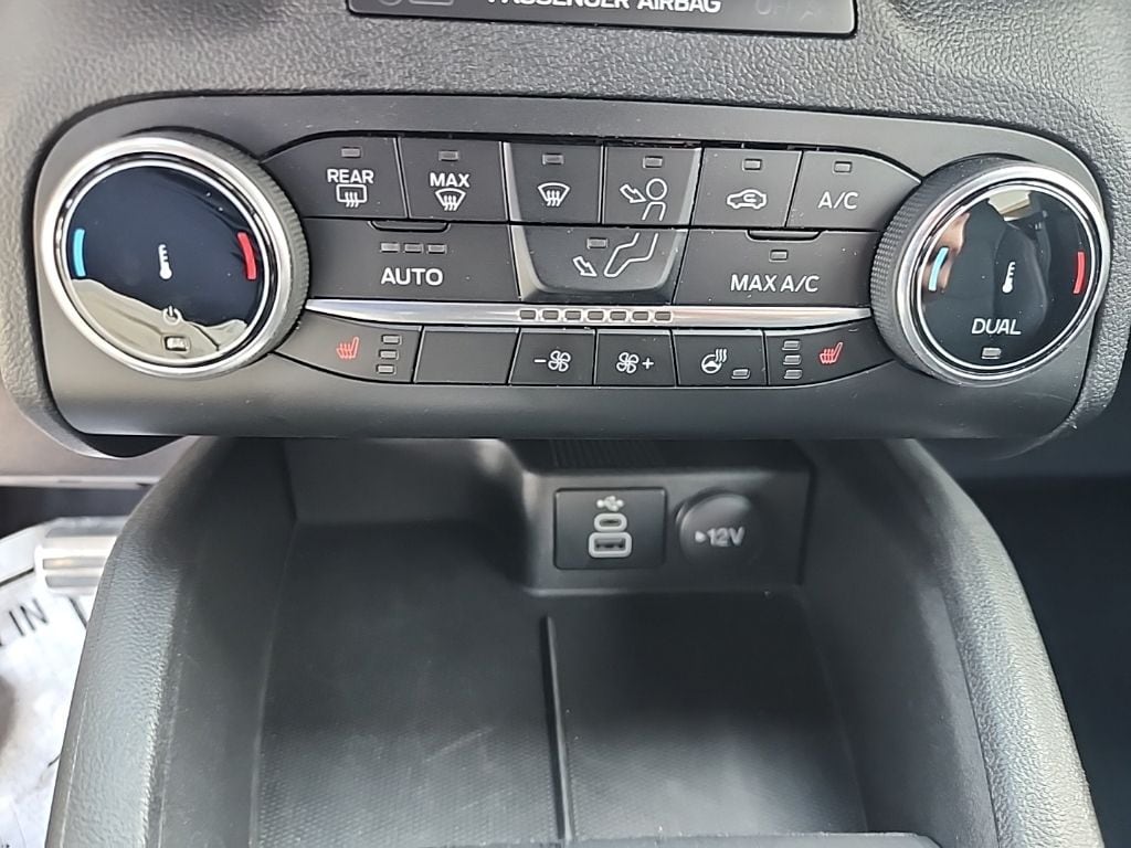 2024 Ford Escape ST-Line - Photo 18