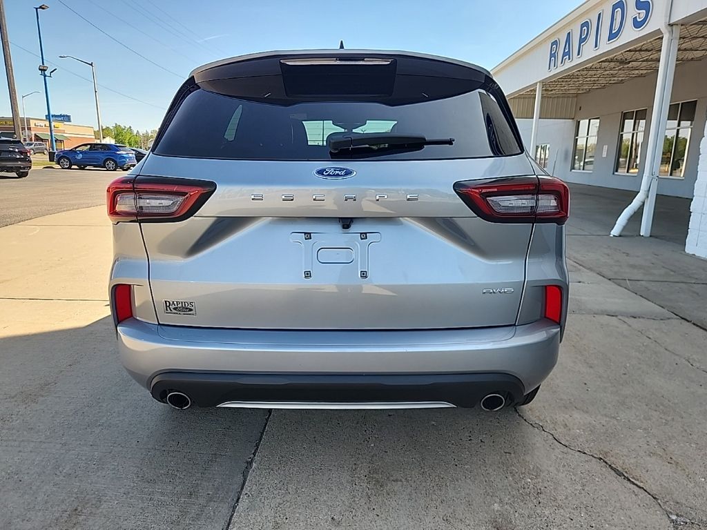 2024 Ford Escape ST-Line - Photo 7