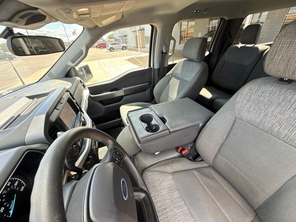 2022 Ford F-150 XLT - Photo 17