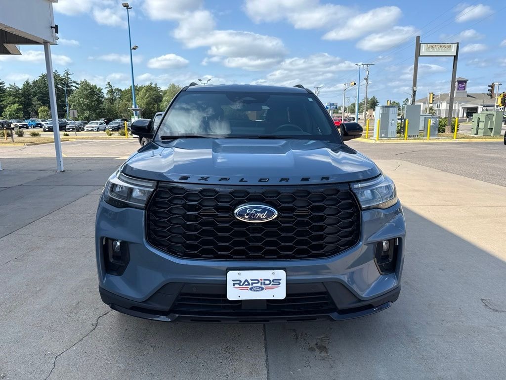 Used 2025 Ford Explorer ST-Line SUV