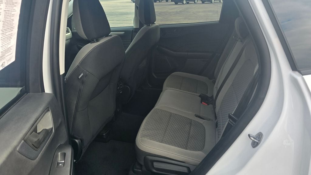2022 Ford Escape SE - Photo 15