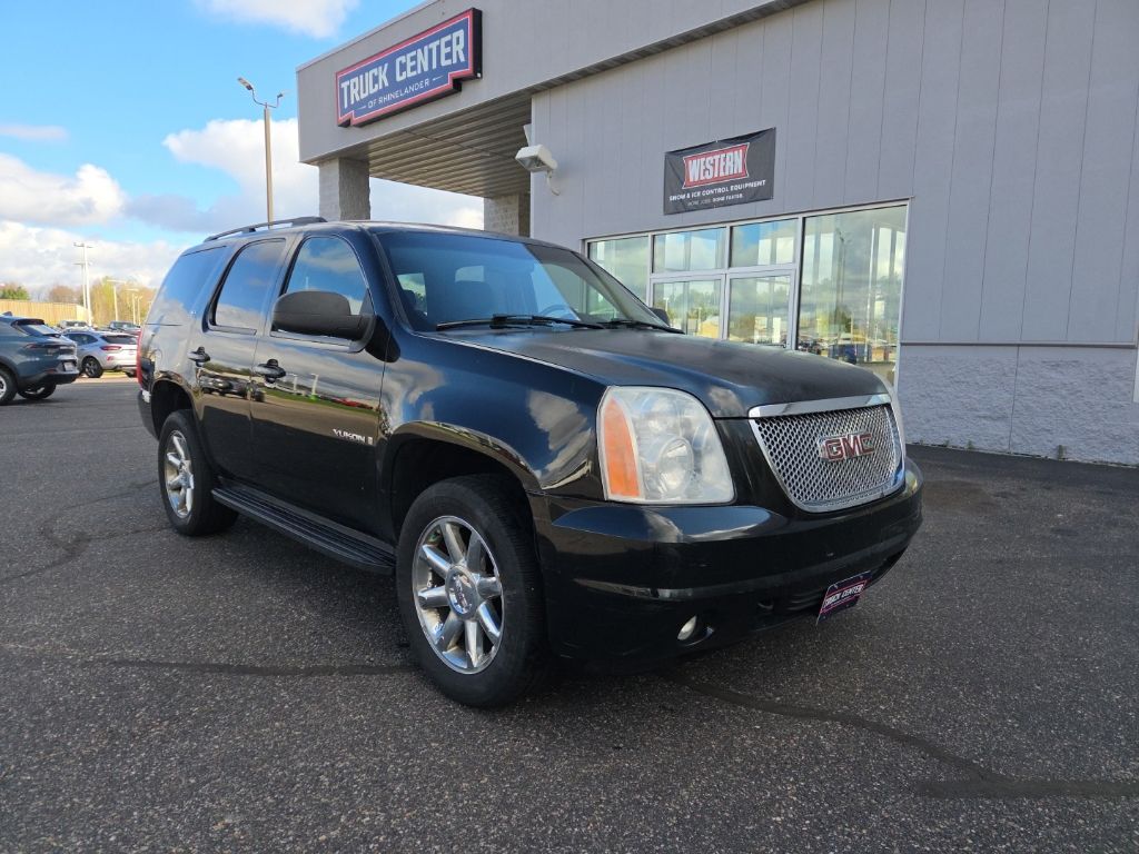 2008 GMC Yukon's photo