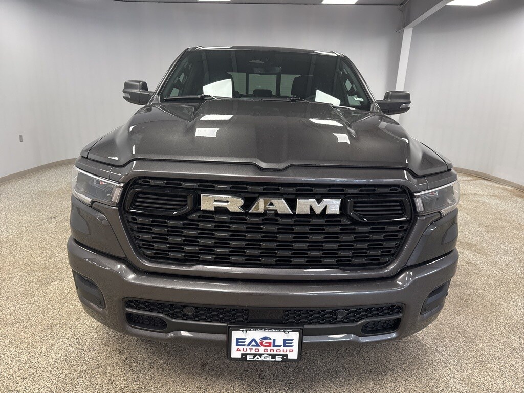 2025 Ram 1500 Big Horn Lone Star photo 3