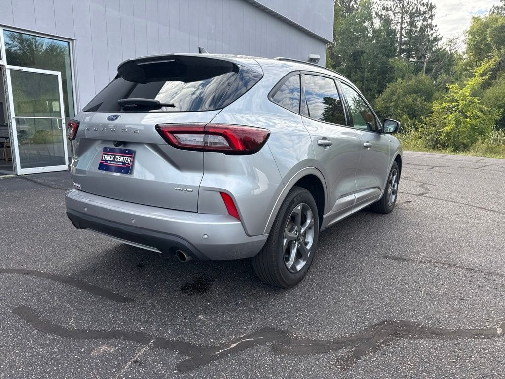 Used 2024 Ford Escape ST-Line Select SUV