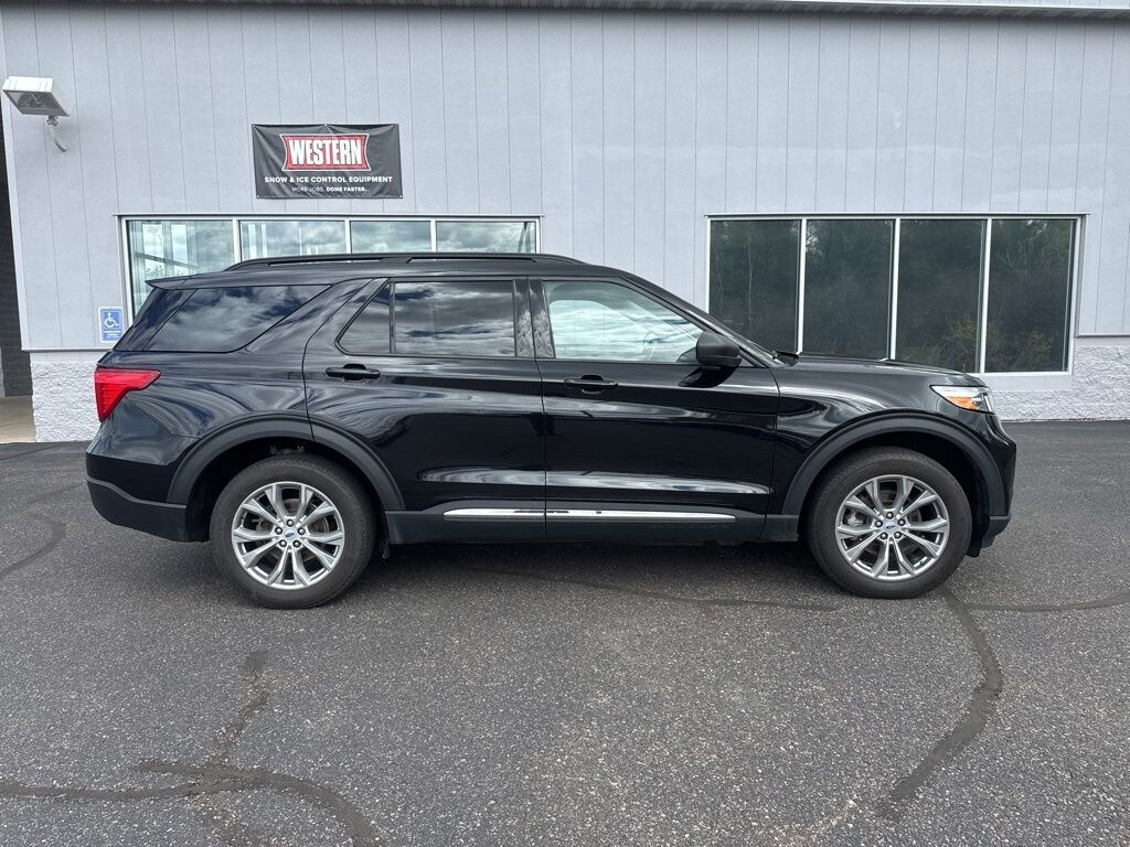 Used 2023 Ford Explorer XLT SUV